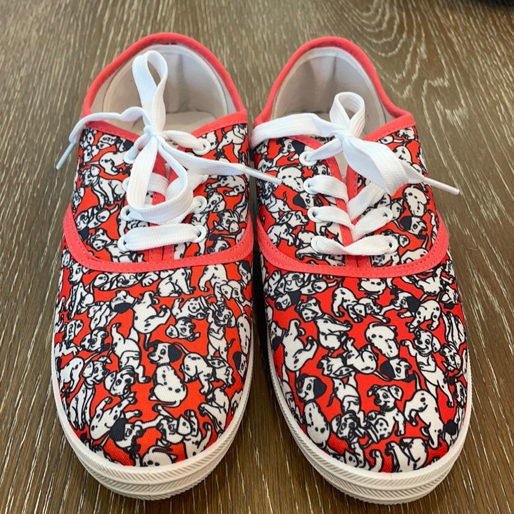Disney - 101 Dalmatians Sneakers - Size 9